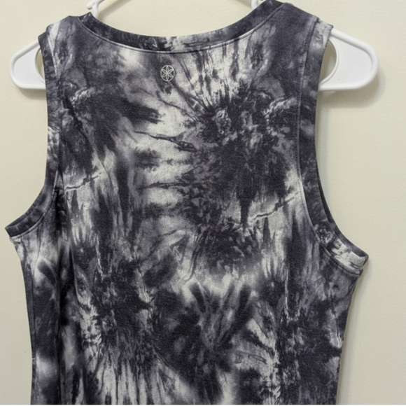 GAIAM Tie Dye Hudson Grey Black Athletic Sleeveless Dress Medium - Picture 5 of 5